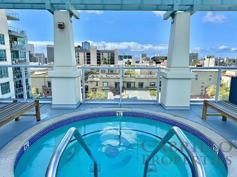 850 Beech St #504 — Photo 38