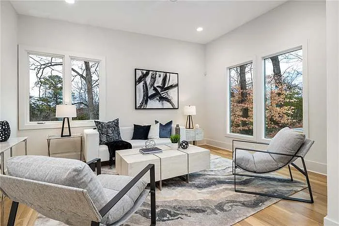 267 Beverly Rd NE — Photo 23