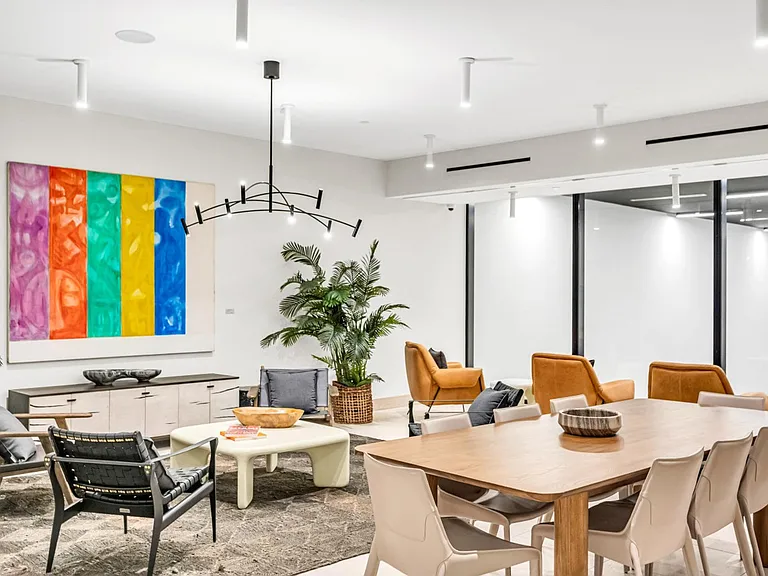 Building's Lounge
