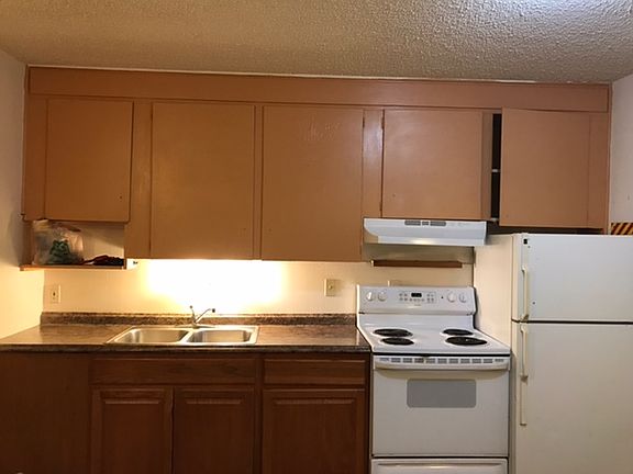 3rd image of 5514 Detroit Ave SW #5515