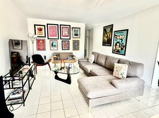 128 Venetian Dr, Delray Beach, FL 33483