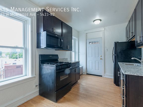 2nd image of 5419 W Montrose Ave #5423-N2