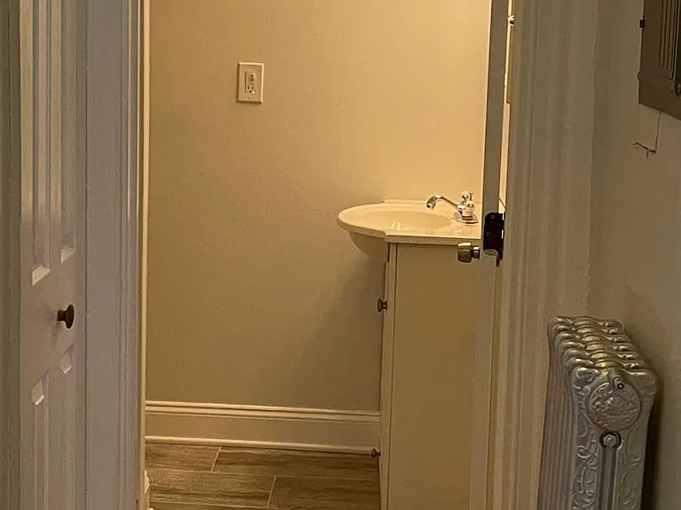 Tile Bathroom w/ Shower