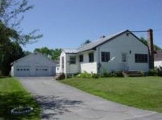 44 Upper Main St, Norridgewock, ME 04957