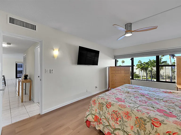 3800 Galt Ocean Dr #311 — Photo 13