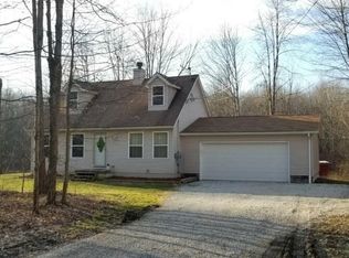 1086 Kale Adams Rd, Leavittsburg, OH 44430