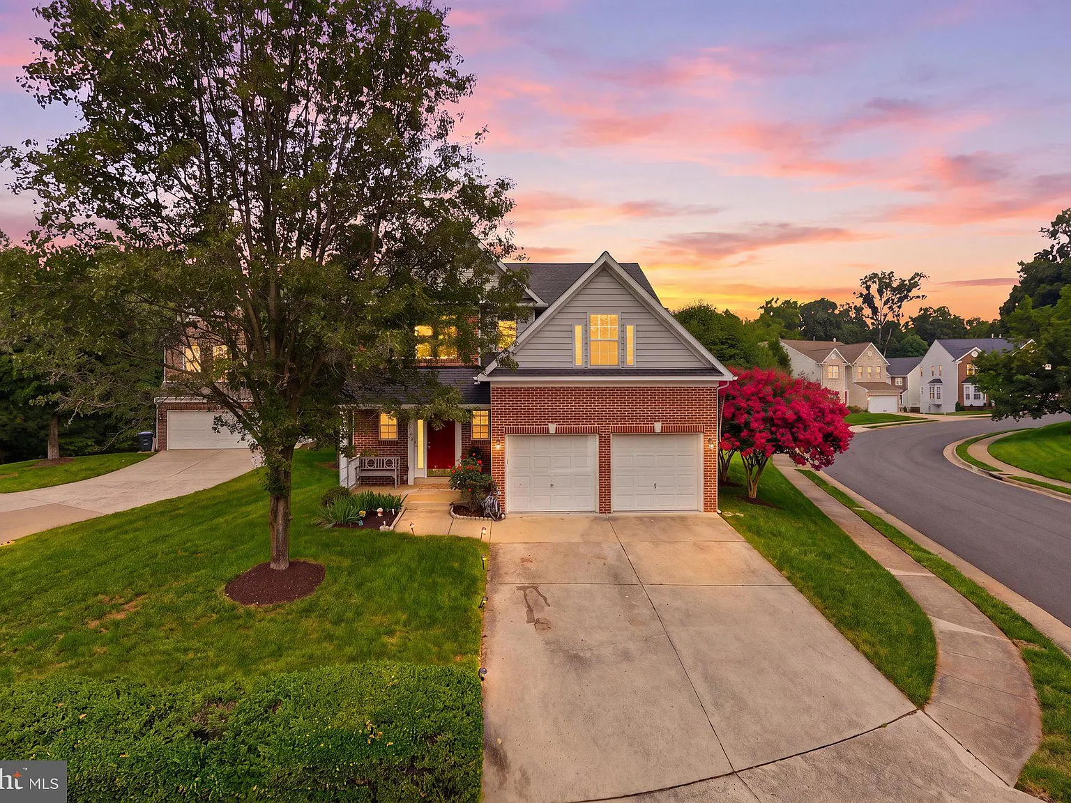 5 bed, 3.5 bath, 2748 sqft, $4,350 — Photo 1