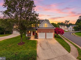 3738 Freehill Ln, Fairfax, VA 22033