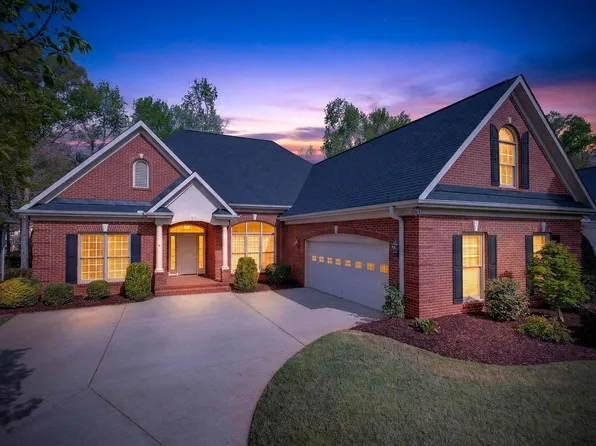 4 Broadstone Ct, Simpsonville, SC 29681