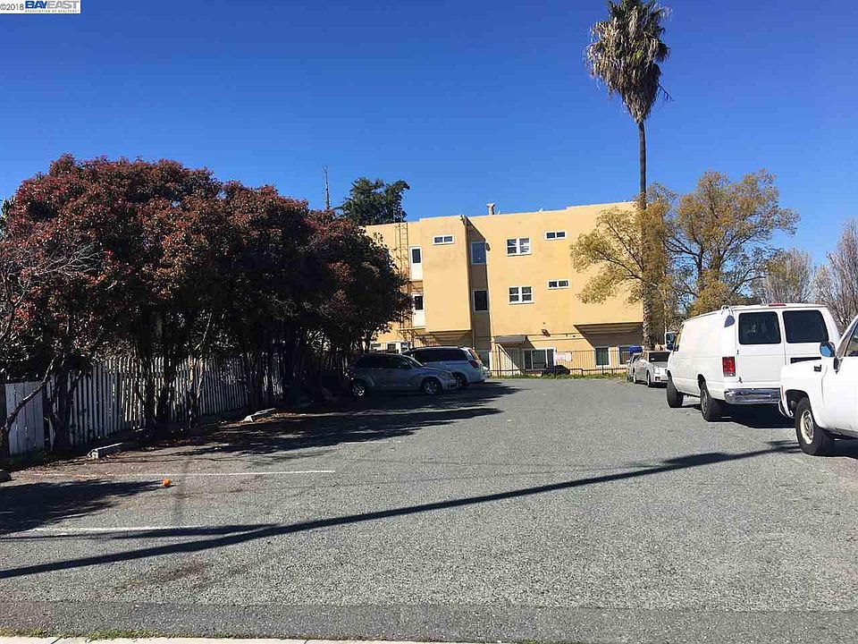 25 W 10th St, Pittsburg, CA 94565 Zillow