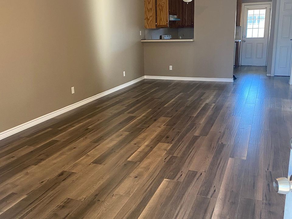 1st image of 1810 Treehouse Trl #B