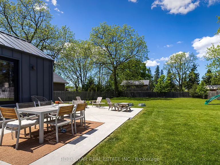 596 Arkell Rd — Photo 3