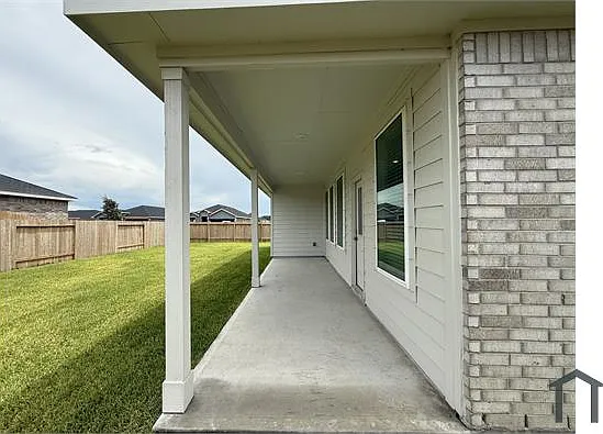 423 Amy St — Photo 48