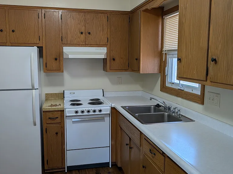 1518 10th Ave SE #2 — Photo 8