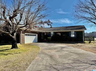 1653 Lister Ct, Southside, AL 35907