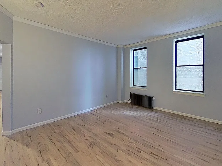 3315 Pleasant Ave #114 — Photo 3