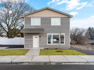 1818 N Arties Rd, Greenacres, WA 99016