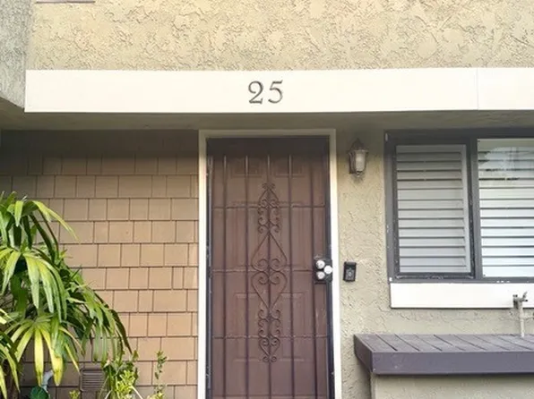 25 Sand Dollar Ct, Newport Beach, CA 92663
