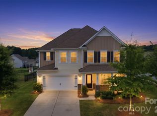 111 Slip Shot Ln, Troutman, NC 28166