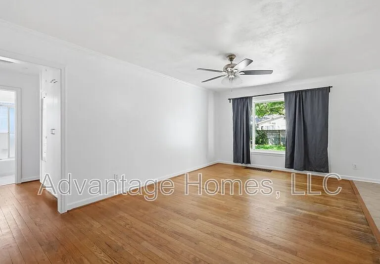 7228 Linden St — Photo 10