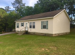 7879 Jenkins St, Sneads, FL 32460