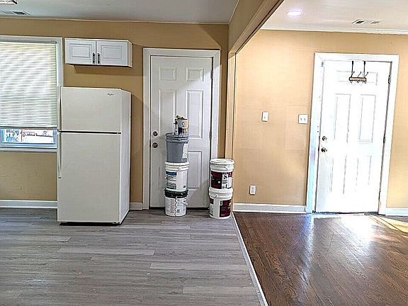 5th image of 3307 Guthrie Dr
