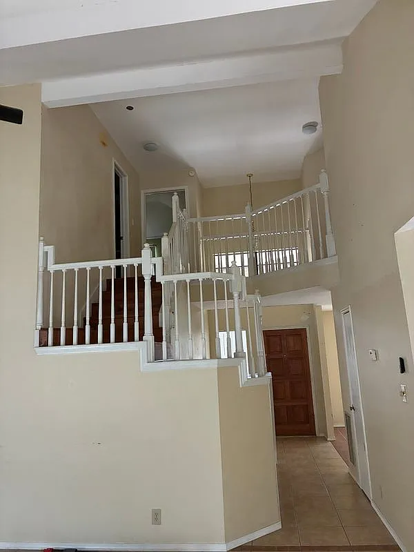 3 bed, 2.5 bath, 1839 sqft, $1,790 — Photo 4