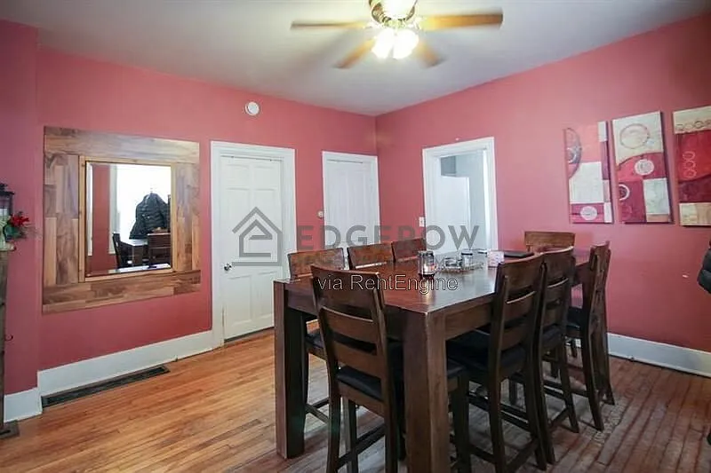 4 bed, 2.5 bath, $2,450 — Photo 1