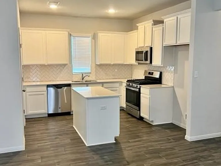 17911 Orchidea Way — Photo 3