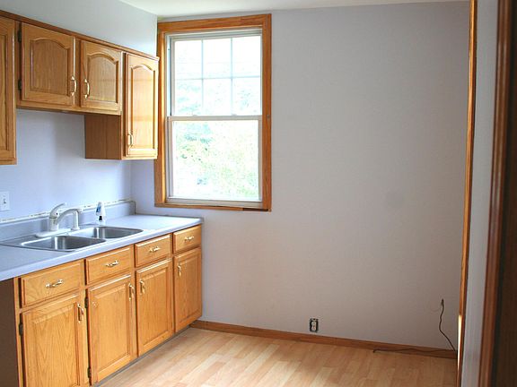 2nd image of 2241 Cleneay Ave #3 & 2