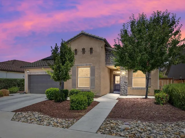 9312 Four Pines Dr, Shafter, CA 93263