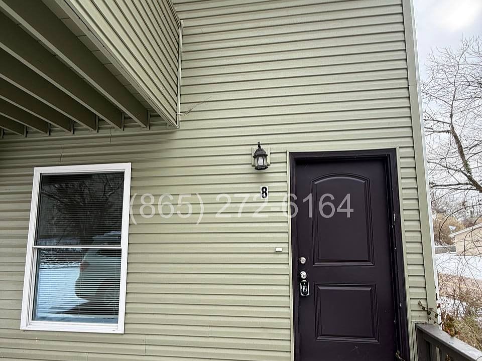 1st image of 3536 Old Valley View Dr #8