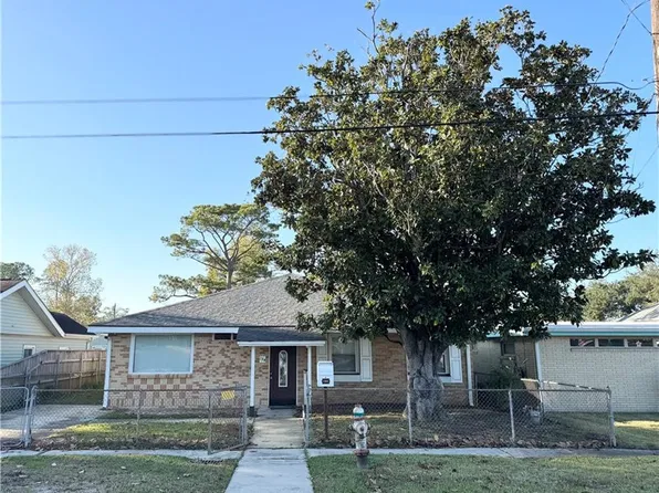 134 Andrea St, Harahan, LA 70123