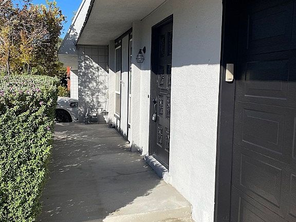 4th image of 3546 Bounty Ave