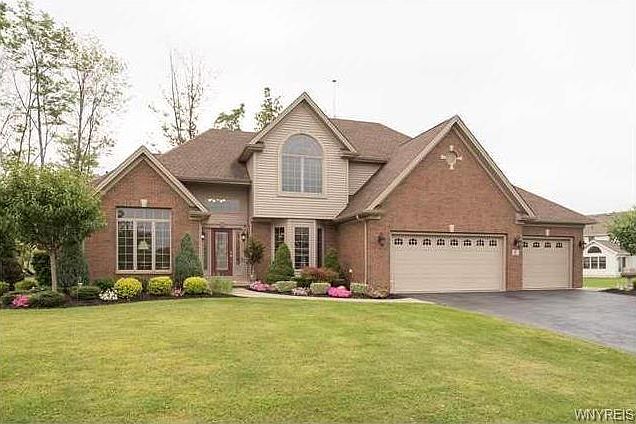 1st image of 97 Breezewood Dr