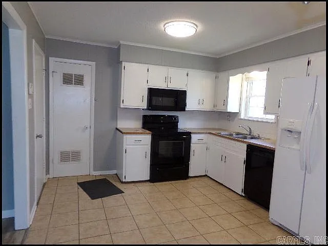 905 Norma Ct — Photo 7