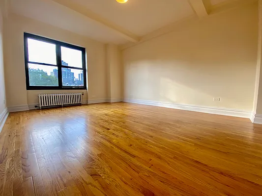 Rented by Corcoran | media 17