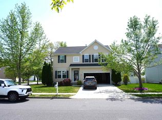 18 Rembrandt Way, Mays Landing, NJ 08330