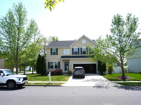 18 Rembrandt Way, Mays Landing, NJ 08330