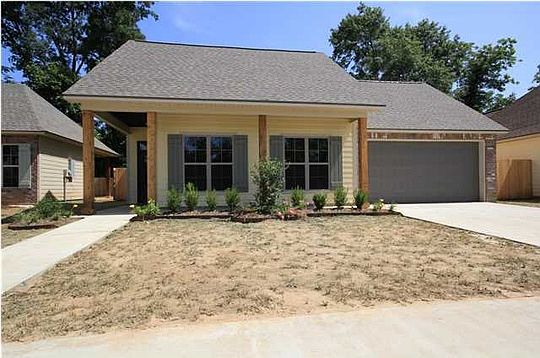 1st image of 222 Oak Path Dr