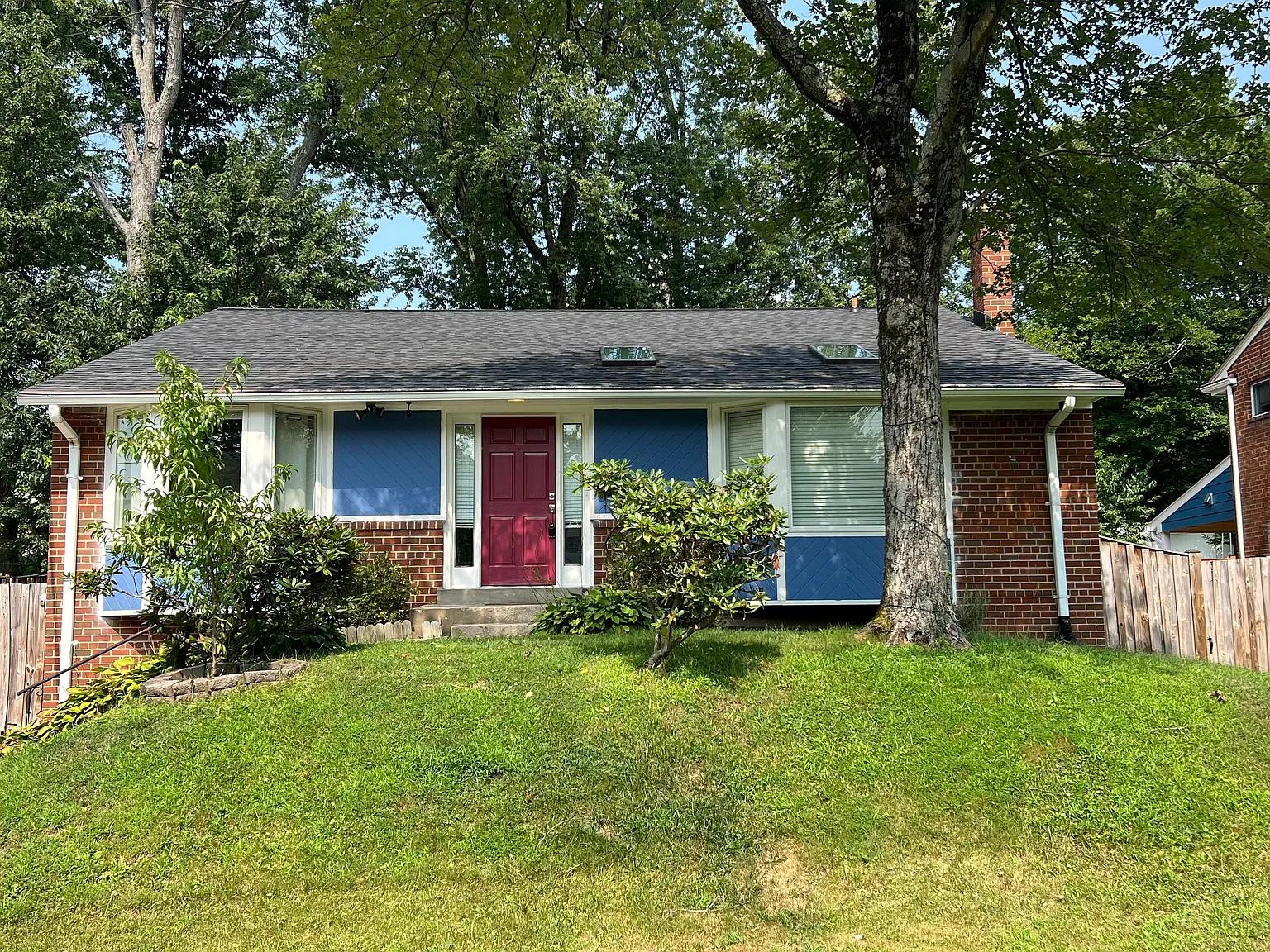 4 bed, 2.5 bath, 2240 sqft, $3,700 — Photo 1