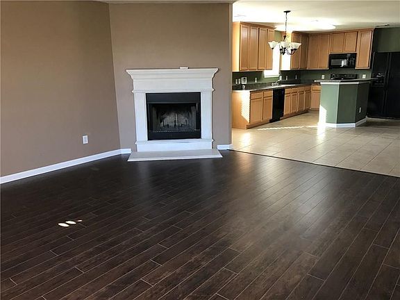 3rd image of 1211 Pine Forest Dr