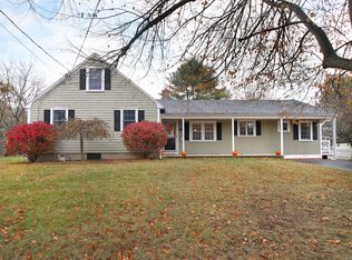 427 Pearl St, Reading, MA 01867