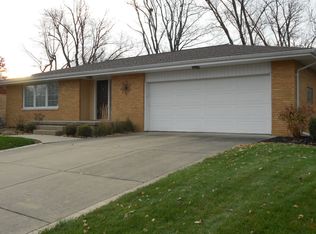 405 W High St, Roanoke, IL 61561