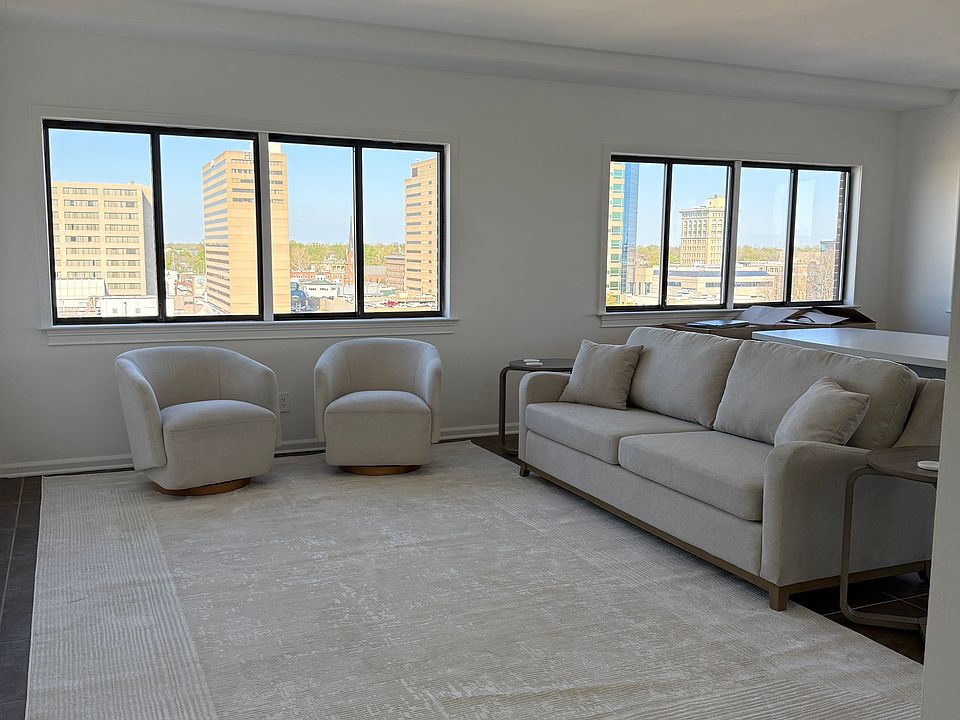 1st image of 355 S Broadway Unit 701