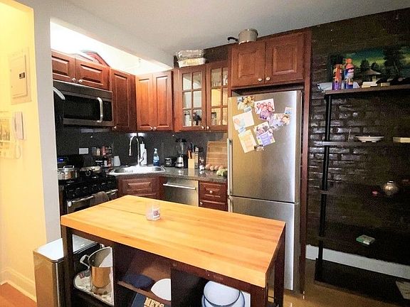 5th image of 40 W 85th St APT Gr