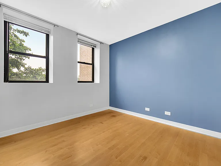 811 W Eastwood Ave #204 — Photo 10