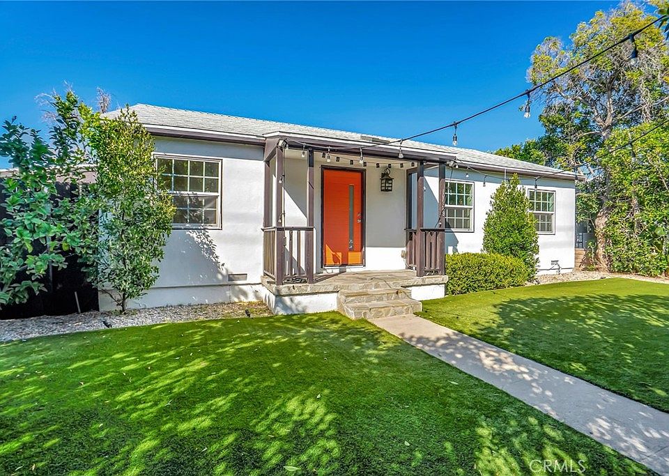 1st image of 17329 Burbank Blvd