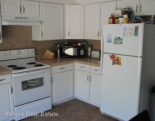 2nd image of 5415 Desoto Pl