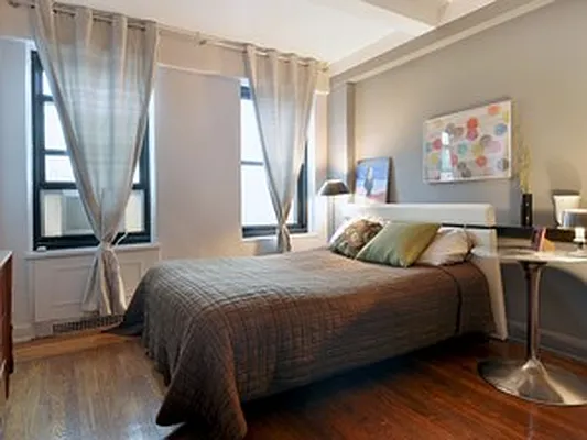 Sold by Corcoran | media 20